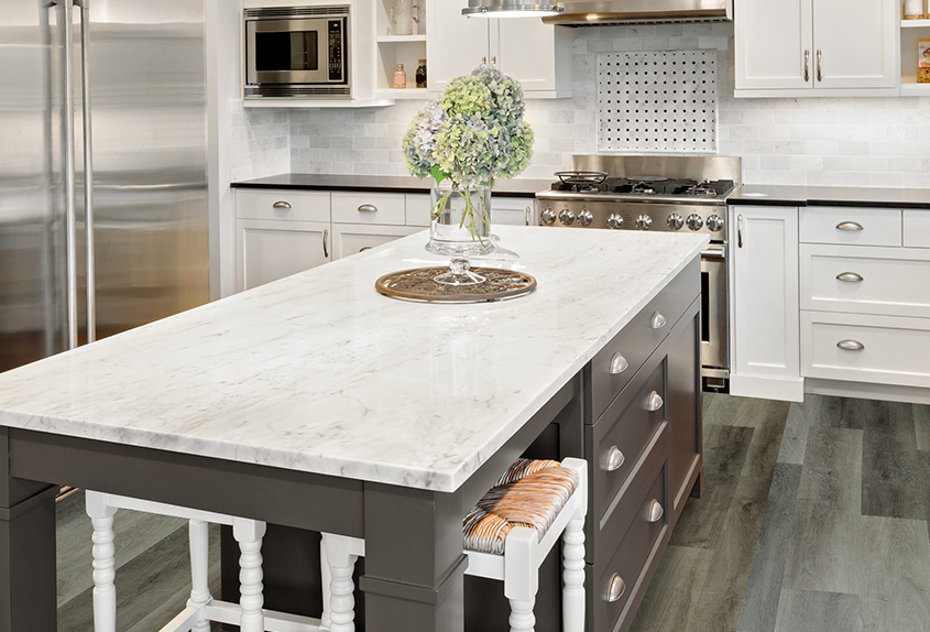 NATIONAL-FLOORING-PRODUCTS-WOOD-AND-LAMINATE-FLOORING-1422-WG-RIG-Oak-Cushion-Kitchen-Scene-845x574