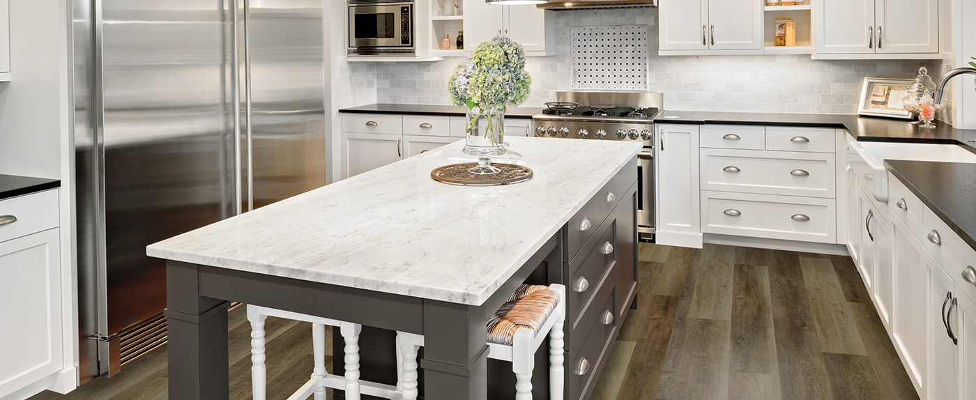NATIONAL-FLOORING-PRODUCTS-WOOD-AND-LAMINATE-FLOORING-1423-WG-RIG-Oak-Cushion-Kitchen-Scene